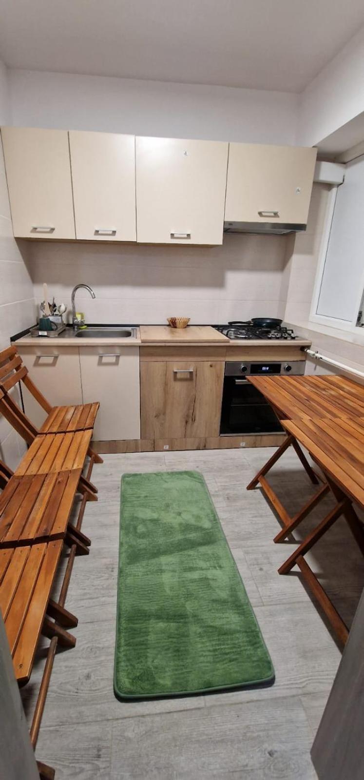 Apartament 3 Cam Grand Arena Bukurešť Exteriér fotografie